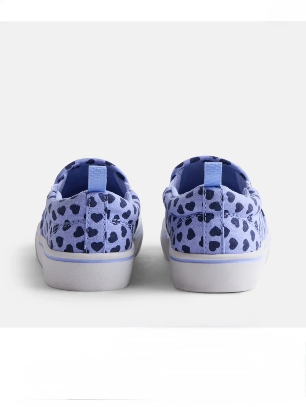 WN Toddler Girls Chambray Hearts Slip-On Canvas Sneakers Size 11T NWT